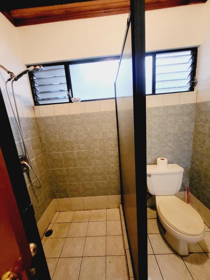 Don Carlos Place Upper Unit Alajuela ภายนอก รูปภาพ