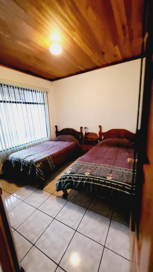 Don Carlos Place Upper Unit Alajuela ภายนอก รูปภาพ