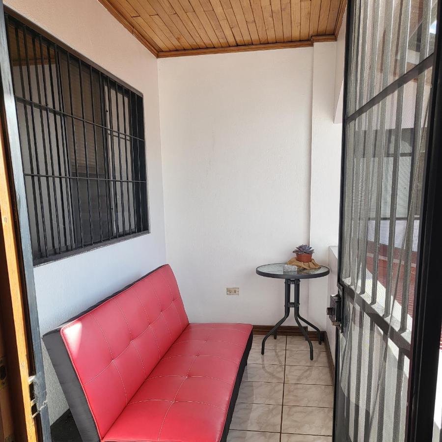 Don Carlos Place Upper Unit Alajuela ภายนอก รูปภาพ