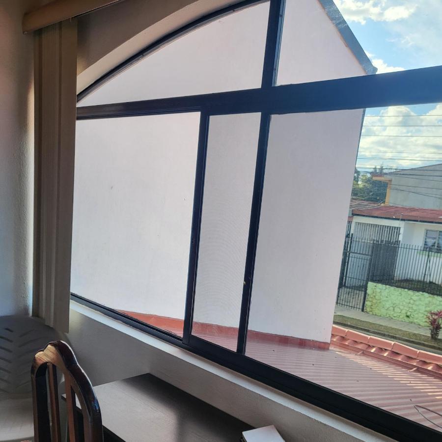 Don Carlos Place Upper Unit Alajuela ภายนอก รูปภาพ
